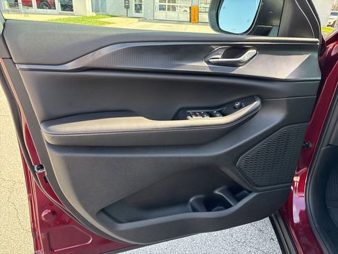 New 2026 Jeep Grand Cherokee Laredo X image 8