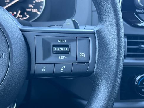 New 2025 Nissan Pathfinder S image 30