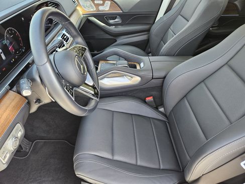 Certified 2025 Mercedes-Benz GLE 350 4MATIC image 12