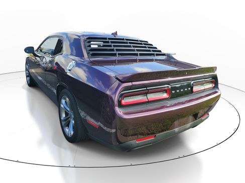 Used 2020 Dodge Challenger R/T RWD image 6