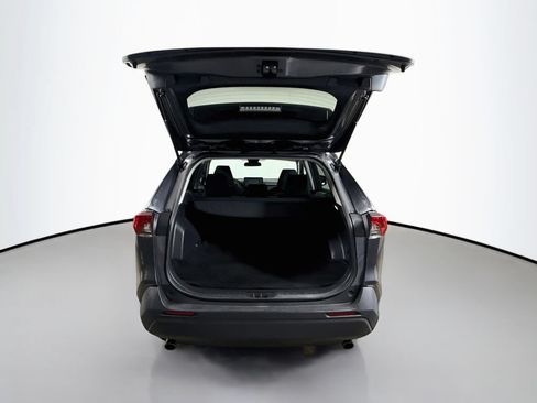 Certified 2022 Toyota RAV4 LE AWD/4WD image 23