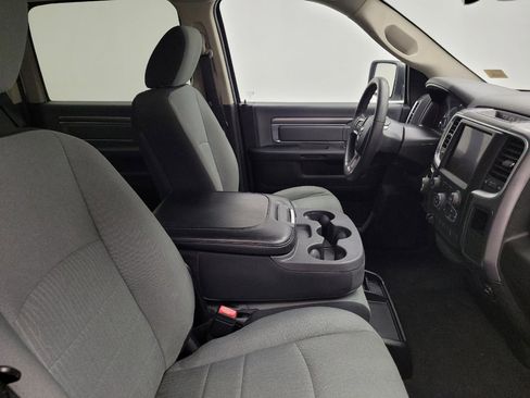 Used 2022 RAM 1500 Classic SLT w/ Electronics Group AWD/4WD image 21