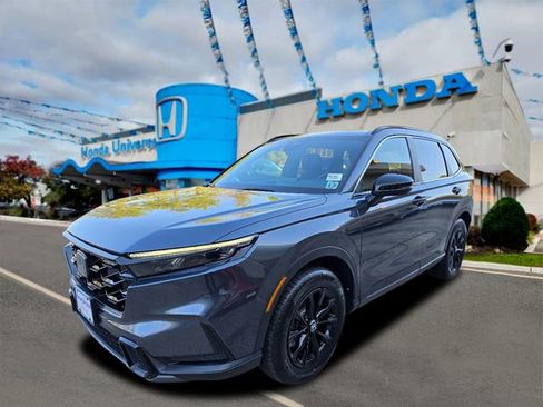 Used 2023 Honda CR-V Sport image 1