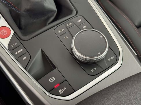 Used 2025 BMW M2 image 30