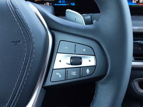 Used 2025 BMW X5 xDrive50e image 26