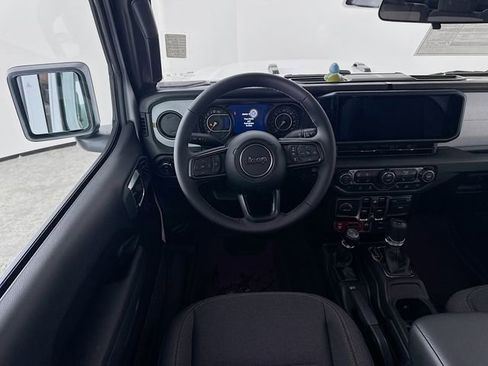 New 2026 Jeep Gladiator Sport image 24