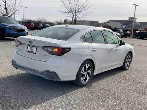 Used 2025 Subaru Legacy Premium image 9