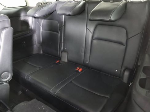 Used 2022 Nissan Pathfinder Platinum w/ Cargo Package image 9