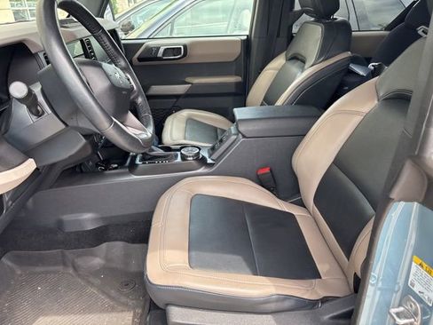 Used 2023 Ford Bronco Wildtrak AWD/4WD image 11