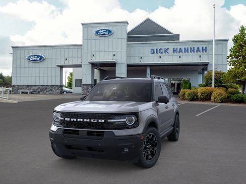 New 2025 Ford Bronco Sport Outer Banks w/ Outer Banks Tech Package+ image 2