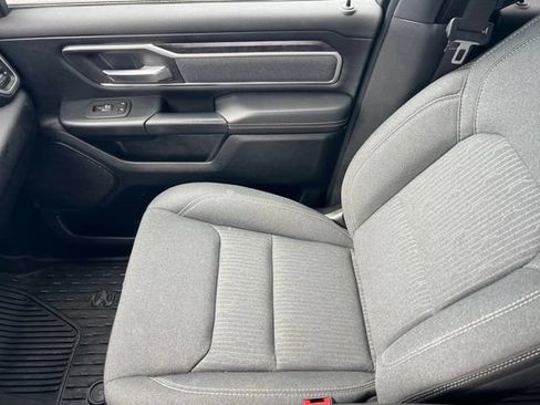 Used 2021 RAM 1500 Big Horn AWD/4WD image 19