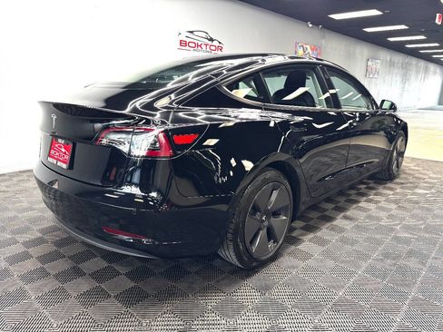Used 2021 Tesla Model 3 Standard Range Plus image 12