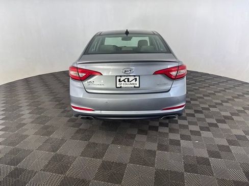 Used 2016 Hyundai Sonata Limited w/ Option Group 05 FWD image 8