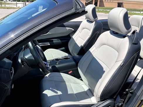Used 2024 Ford Mustang Premium RWD image 23