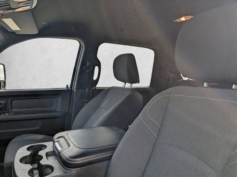 Used 2024 RAM 3500 Tradesman w/ Chrome Appearance Group image 13