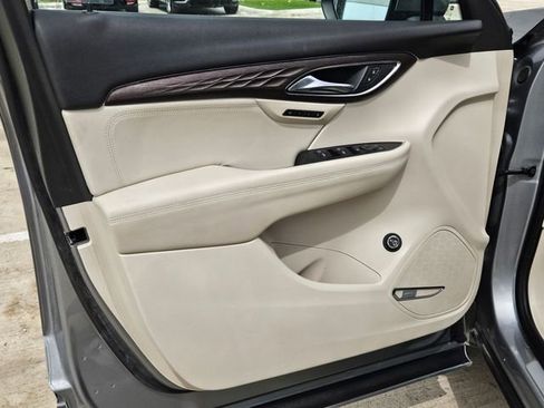 Used 2023 Buick Envision Avenir image 22