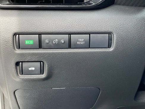 Certified 2023 Nissan Sentra S FWD image 12