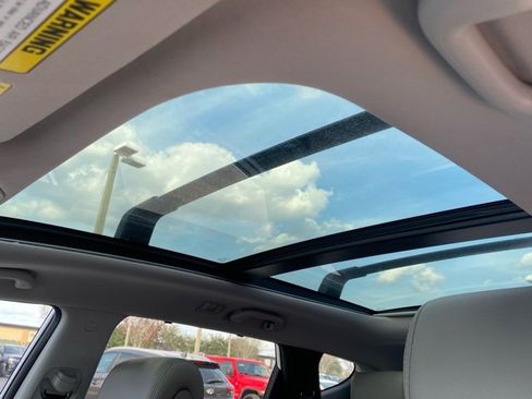 Used 2018 Hyundai Santa Fe Sport image 23