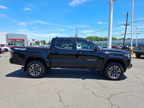 Certified 2023 Toyota Tacoma TRD Sport AWD/4WD image 27
