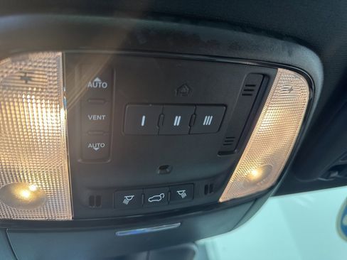 Used 2023 Dodge Durango R/T image 30