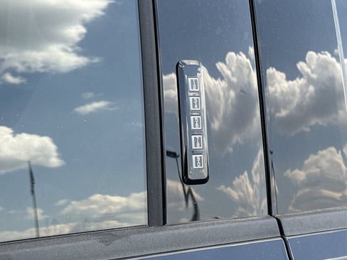 New 2026 Ford F250 Lariat AWD/4WD image 38