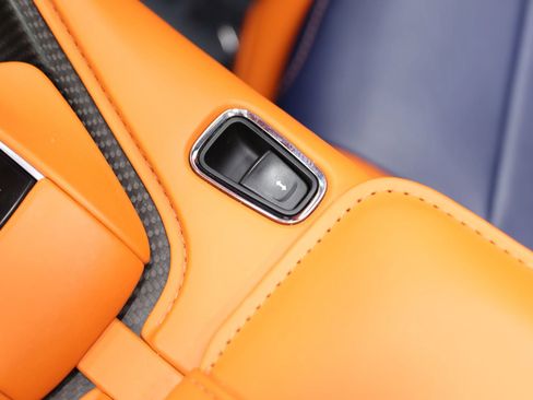 Used 2022 Aston Martin DBS Superleggera Volante RWD image 56