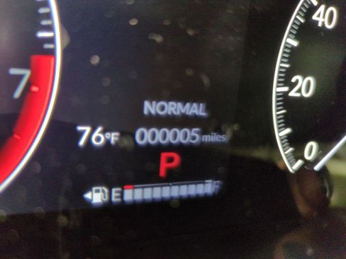 New 2026 Honda HR-V EX-L image 16