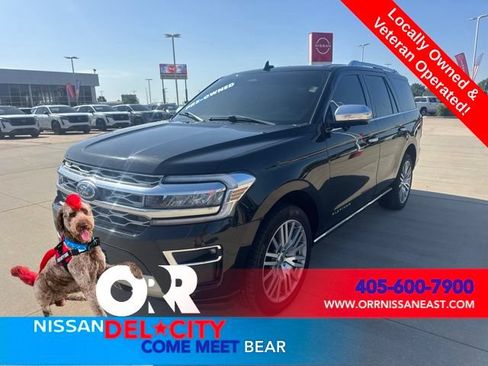 Used 2023 Ford Expedition Platinum AWD/4WD image 1