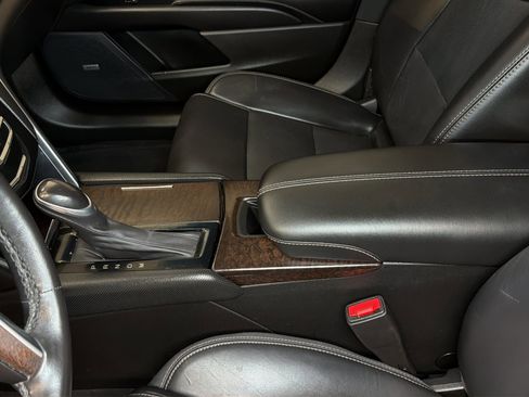 Used 2019 Cadillac XTS Luxury FWD image 26