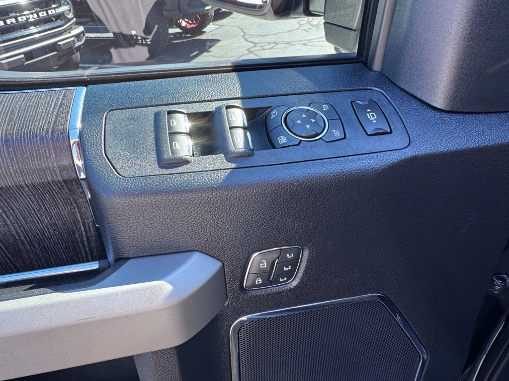 Used 2020 Ford F250 Lariat AWD/4WD image 25