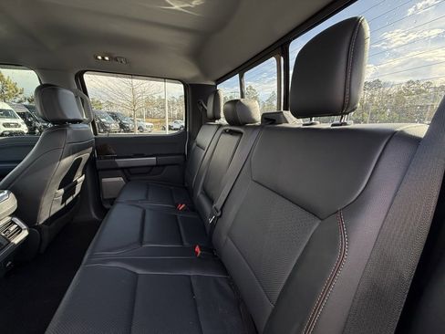 Used 2023 Ford F150 Lariat w/ Trailer Tow Package image 27