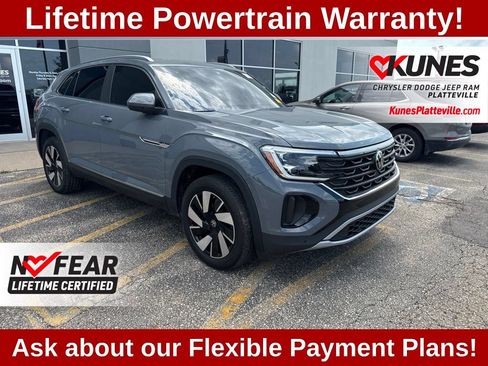 Used 2024 Volkswagen Atlas Cross Sport SEL AWD/4WD image 2