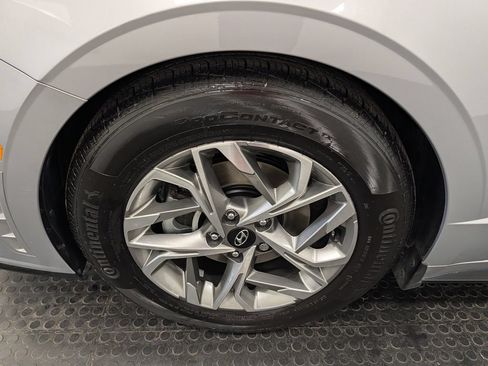 Used 2023 Hyundai Sonata SEL FWD image 7