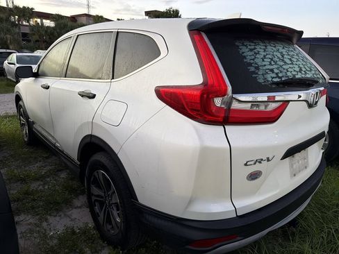 Used 2018 Honda CR-V LX image 6