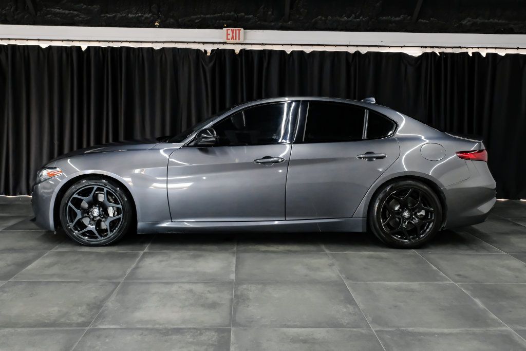 Used 2021 Alfa Romeo Giulia Sprint w/ Nero Edizione RWD image 14