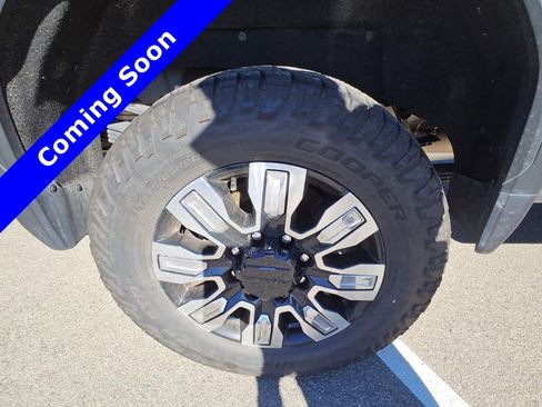 Used 2024 GMC Sierra 2500 Denali w/ Denali Reserve Package image 8