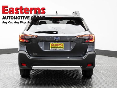 Used 2023 Subaru Outback Limited AWD/4WD image 6