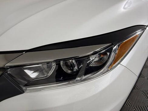 Used 2022 Honda HR-V EX-L image 13