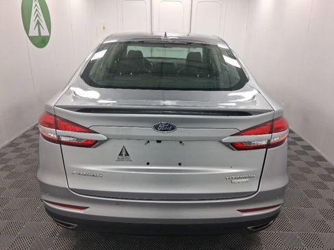 Used 2020 Ford Fusion Titanium FWD image 5
