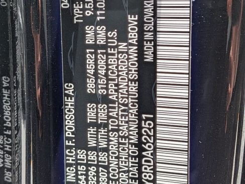 Certified 2024 Porsche Cayenne S AWD/4WD image 30