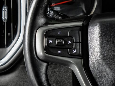 Used 2022 Chevrolet Silverado 2500 LT w/ Convenience Package image 17