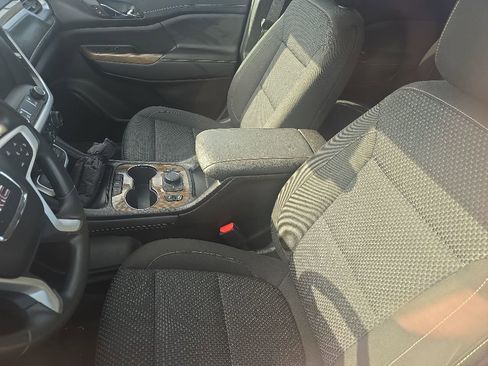 Used 2023 GMC Acadia SLE w/ Driver Convenience Package AWD/4WD image 6