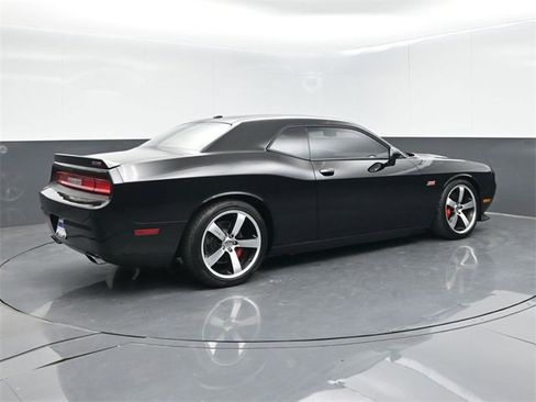 Used 2012 Dodge Challenger SRT8 w/ Premium Sound Group image 8