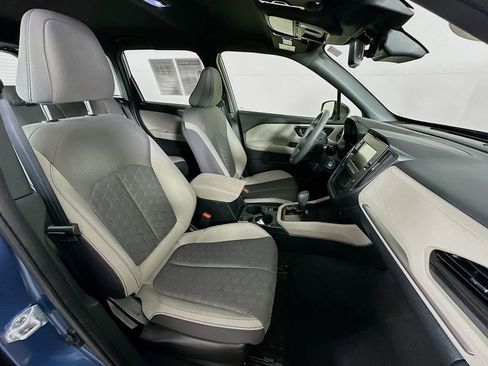 Certified 2025 Subaru Forester w/ Convenience Package #1 image 32