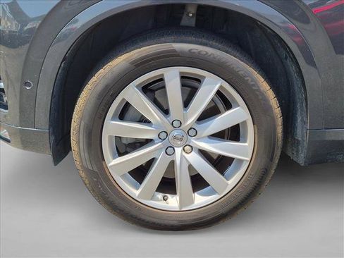 Used 2017 Volvo XC90 T6 Momentum w/ Vision Package AWD/4WD image 13