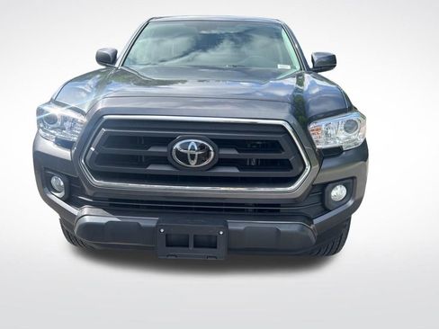 Used 2023 Toyota Tacoma SR5 AWD/4WD image 2