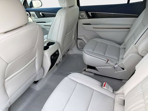 New 2026 Buick Enclave Avenir w/ Super Cruise Package image 13