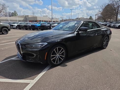 Used 2024 BMW 430i Convertible image 1