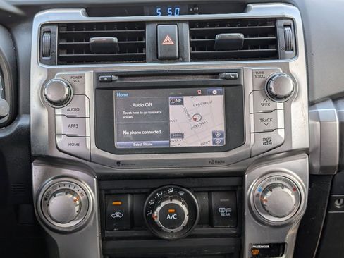 Used 2014 Toyota 4Runner SR5 image 17