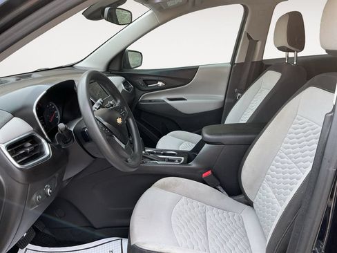 Used 2020 Chevrolet Equinox LS w/ LPO, Floor Liner Package FWD image 11